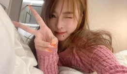 女主播分手被爆料视频,私密视频意外曝光，情感纠葛引热议