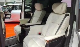 传祺mpv最新爆料车,豪华配置与卓越性能，引领家用MPV新潮流”