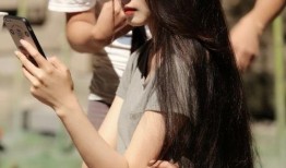 网友爆料霸姐被绿视频,网友热议情感背叛瞬间