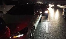 最新爆料豪车图片高清大图,揭秘最新豪车高清大图中的奢华风采