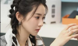 张艺凡爱情爆料视频,揭秘明星背后的甜蜜故事