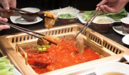 平城美食爆料视频下载,视频揭秘地道风味，下载体验味蕾盛宴